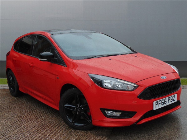Ford Focus 2.0 TDCi ST-Line Red 5dr