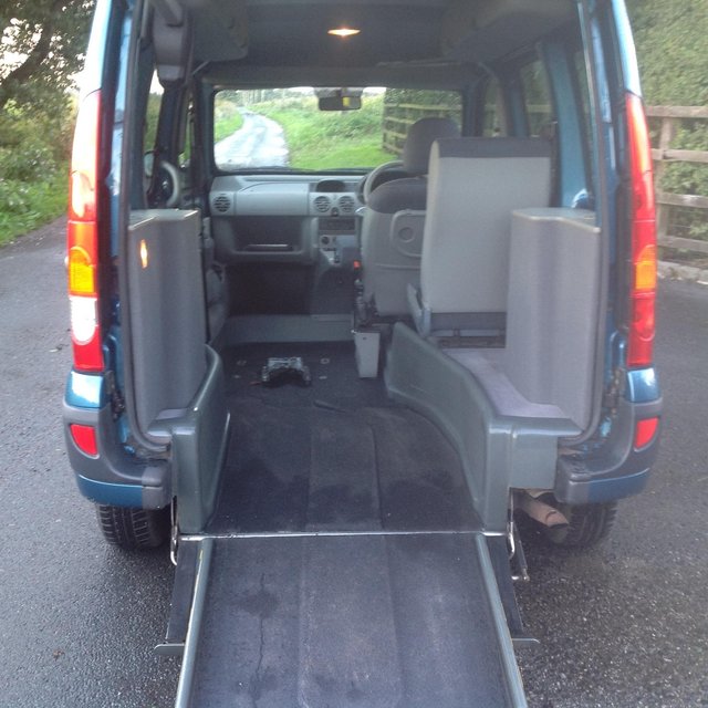 Wheel chair adapted Renault Kangoo.  miles only