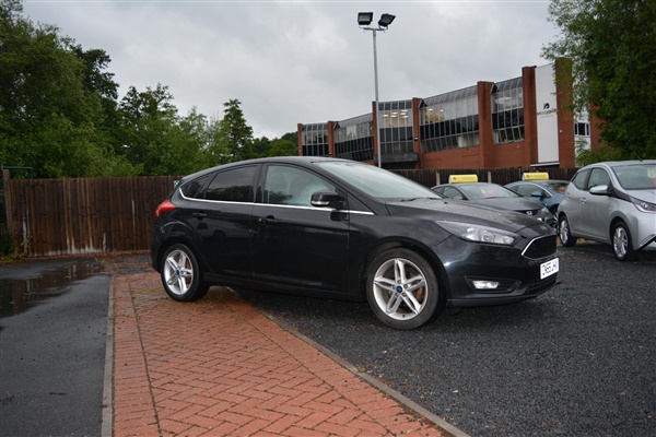 Ford Focus 1.5 TDCi 120 Zetec 5dr *PEARL PAINT/FREE TO