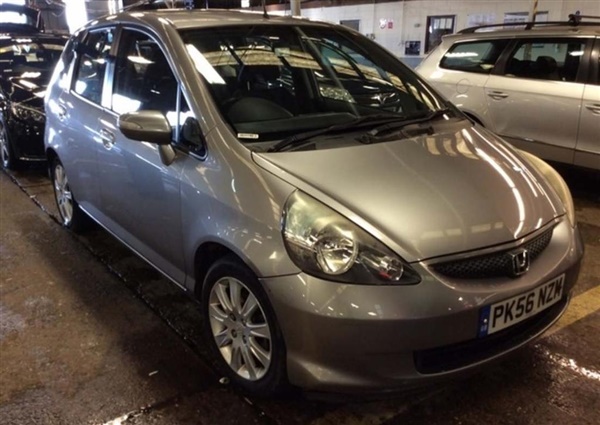 Honda Jazz 1.4 i-DSI SE CVT-7 5dr Auto