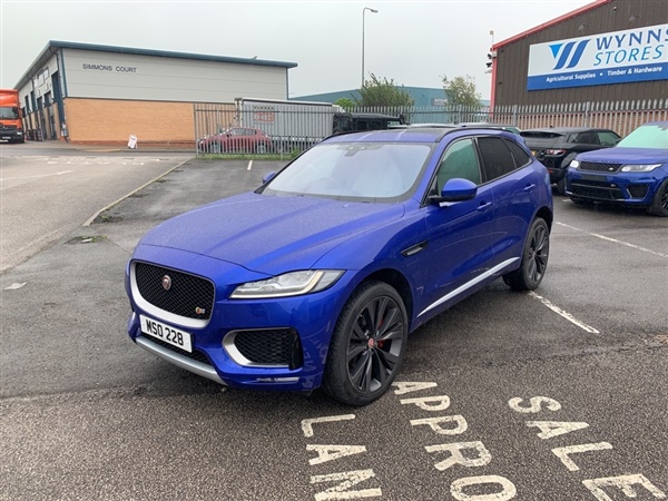 Jaguar F-Pace 3.0 TD V6 First Edition (AWD) 5dr Auto