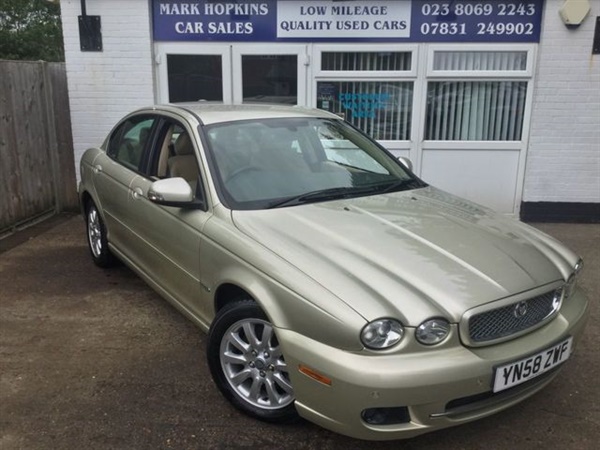 Jaguar X-Type 2.2 S 4d AUTO 145 BHP