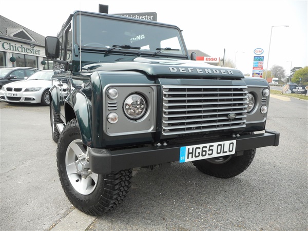 Land Rover Defender 90 TD XS STATION WAGON Only m with