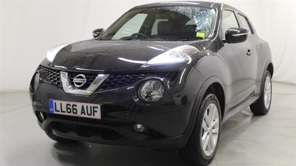 Nissan Juke 1.6 N-Connecta 5dr Xtronic Auto