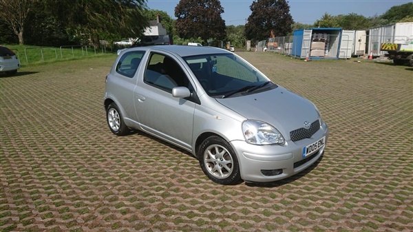 Toyota Yaris 1.3 VVT-i Colour Collection 3dr