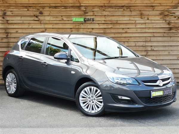 Vauxhall Astra 1.6i 16V Excite 5dr ONE PRIVATE OWNER