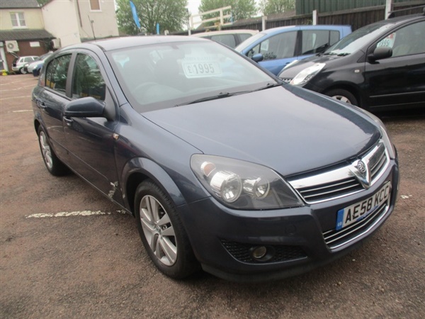 Vauxhall Astra SXI