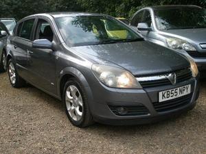 Vauxhall Astra  in Guildford | Friday-Ad