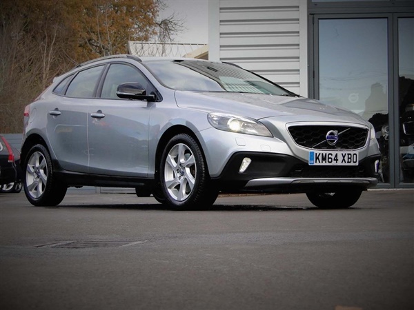 Volvo V D3 Lux Nav Cross Country Geartronic (s/s) 5dr