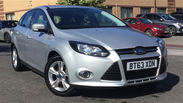 Ford Focus 1.0 EcoBoost Zetec 5dr