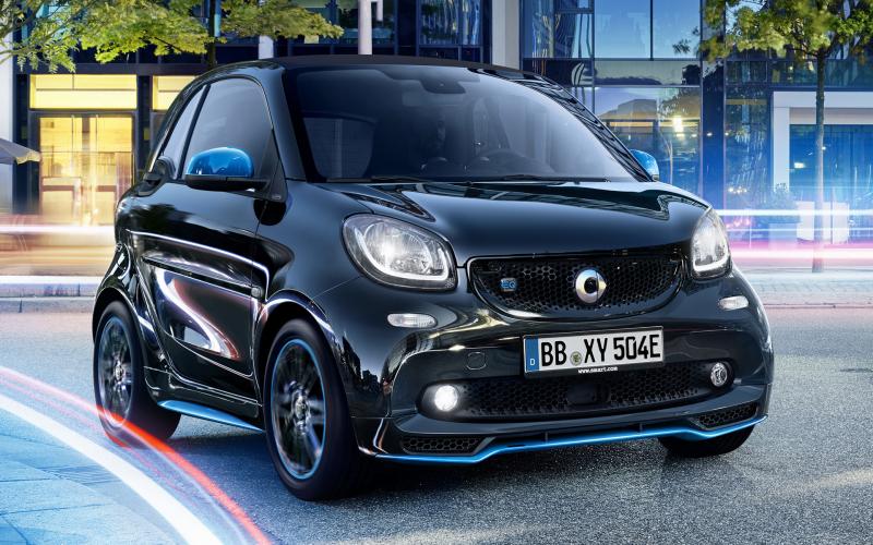Smart car Electric 22KW NightSky Edition 500 miles