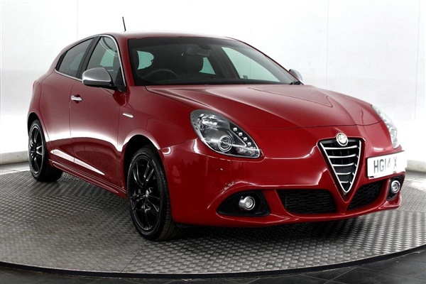 Alfa Romeo Giulietta 2.0 JTDM-2 Exclusive (s/s) 5dr