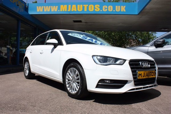 Audi A3 1.6 TDI SE TECHNIK 5dr 109 BHP