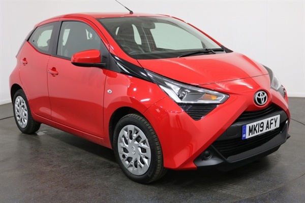 Toyota Aygo 1.0 VVT-i X-PLAY [X-nav] 5d 72 BHP SAT NAV