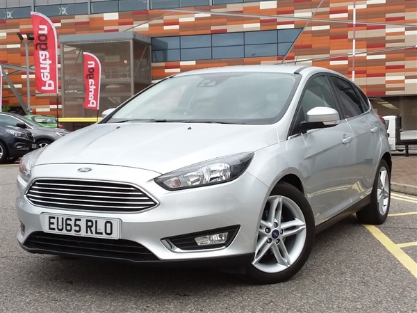 Ford Focus 1.8 TITANIUM 5DR