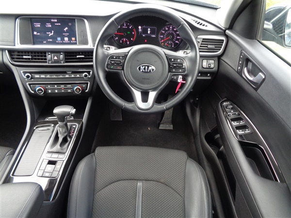 Kia Optima 1.7 CRDi ISG 3 4dr DCT