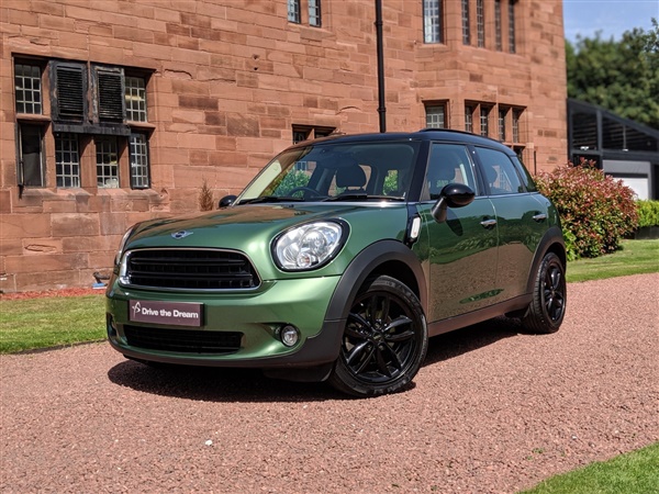 Mini Countryman COOPER 1.6 D 5 Door - RESERVED Staying local