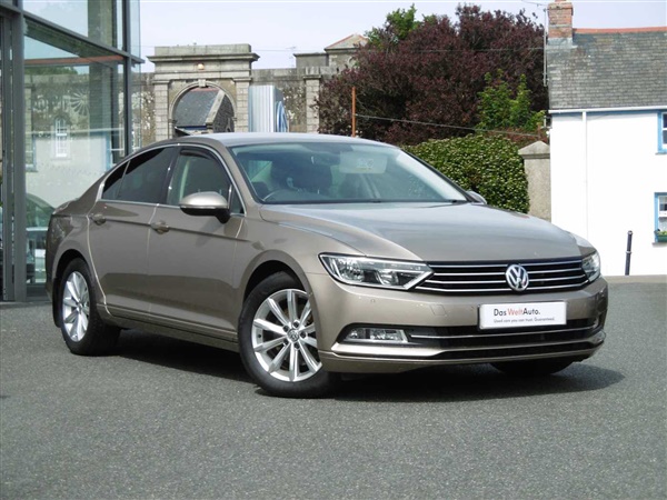 Volkswagen Passat 2.0 TDI SE Business 150PS &&Heated