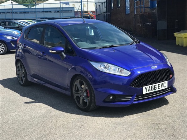 Ford Fiesta 1.6 ecoboost st-3