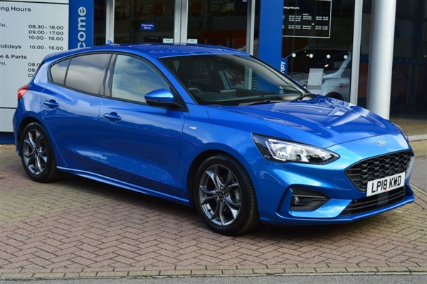 Ford Focus 1.0 ST-Line 5dr 6Spd 125PS