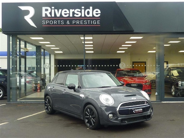 Mini Hatch 2.0 Cooper SD (s/s) 5dr