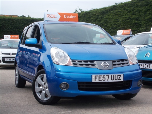Nissan Note 1.6 AUTOMATIC Tekna *LOW MILEAGE*