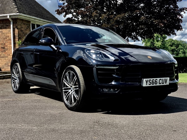 Porsche Macan GTS 5dr PDK lots of upgrades Rare in Black