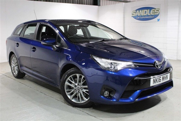 Toyota Avensis D-4D BUSINESS EDITION