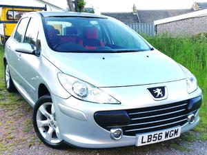 Peugeot 307 Silver 110BHP S in Huddersfield | Friday-Ad