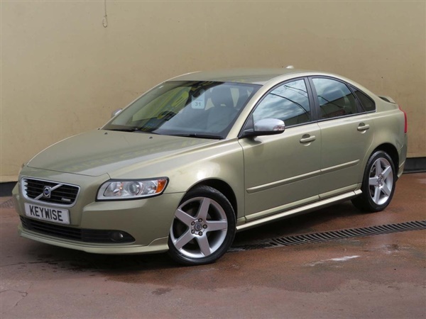 Volvo S R-Design Sport 4dr