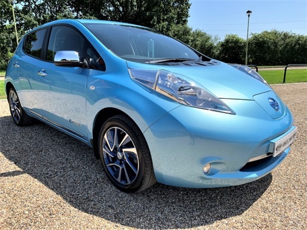 Nissan Leaf 80kW Acenta+ 5dr Auto [6.6kW Charger]