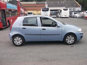 Fiat Punto  in London | Friday-Ad