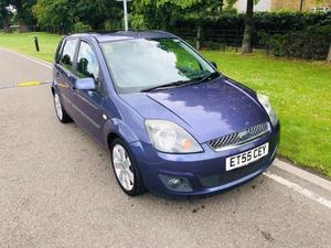 Ford Fiesta  in London | Friday-Ad