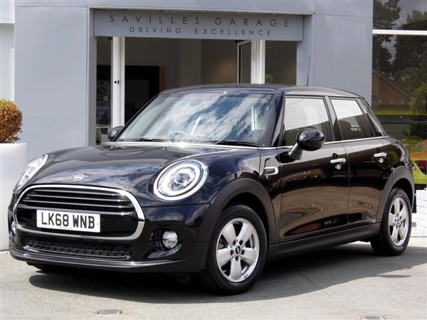 Mini Hatch 1.5 Cooper Classic Steptronic (s/s) 5dr Auto