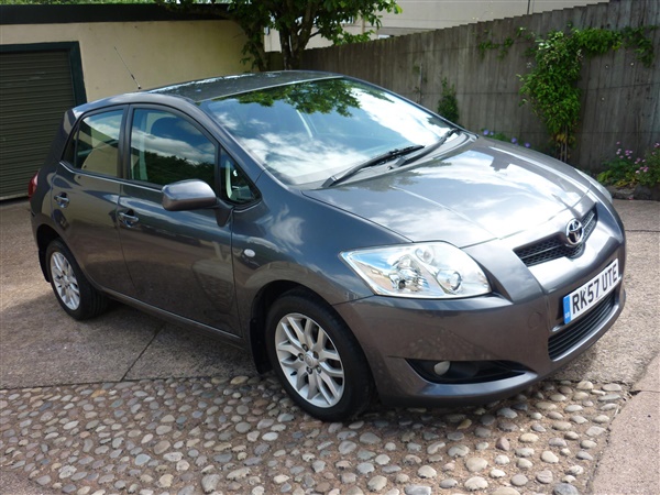 Toyota Auris 1.6 VVTi TR 5dr