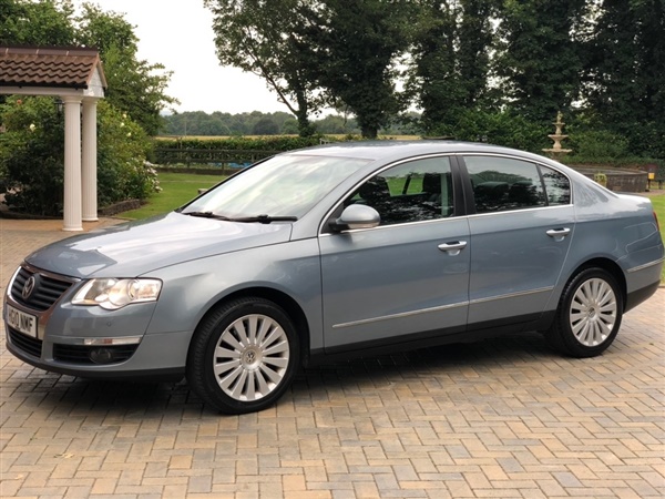 Volkswagen Passat 2.0 TDI BlueMotion Tech Highline 4dr