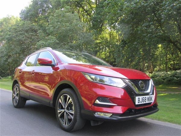 Nissan Qashqai 1.2 DIG-T N-CONNECTA [GLASS ROOF] 5DR 360