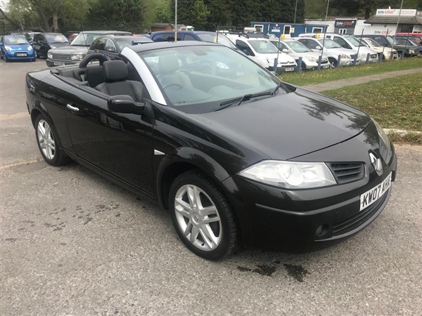 Renault Megane 2.0 VVT Dynamique S 2dr