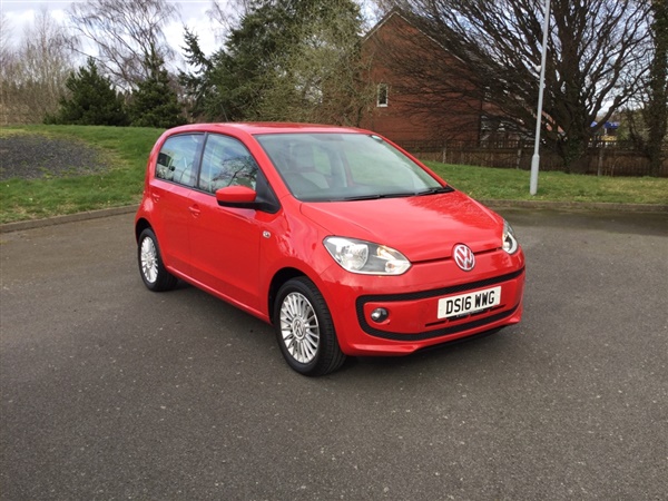 Volkswagen Up 1.0 High 5dr