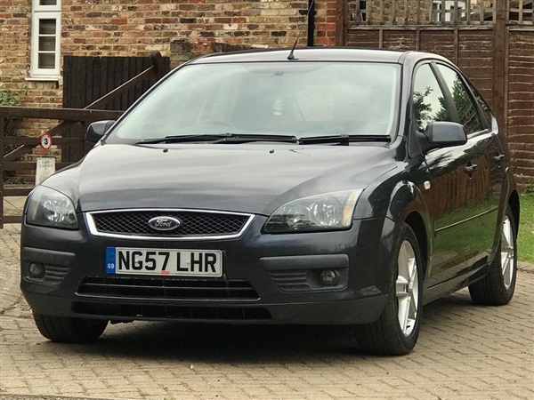 Ford Focus 1.6 Zetec Climate 5dr