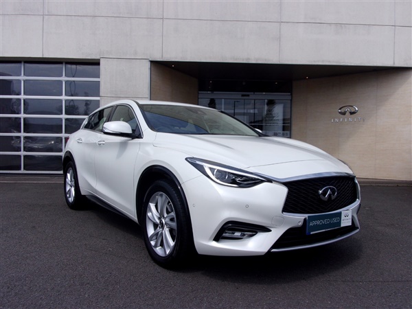 Infiniti Q30 Infiniti Q T Luxe DCT (s/s) 5dr (Sensory)