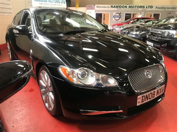 Jaguar XF 2.7 TD Premium Luxury 4dr Auto