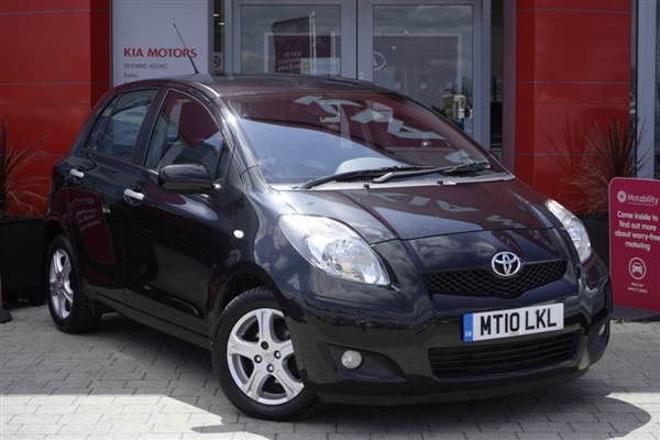 Toyota Yaris 1.33 VVT-i TR 5dr [6] Hatchback