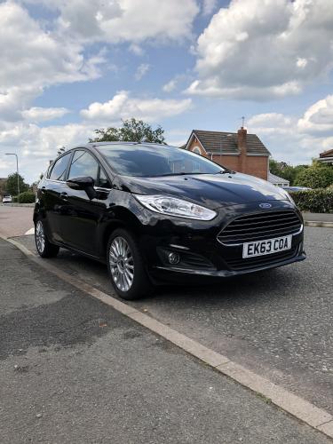 Ford Fiesta 1.5 TDCI Titanium 5dr with extras