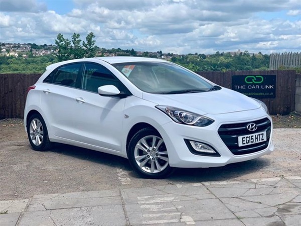 Hyundai I CRDI SE BUSINESS EDITION BLUE DRIVE 5d 109