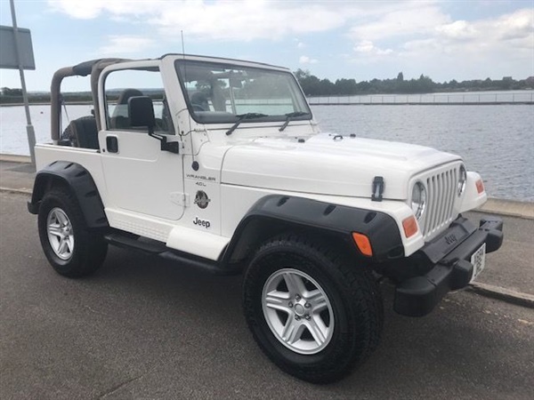 Jeep Wrangler 4.0 LITRE SAHARA AUTOMATIC