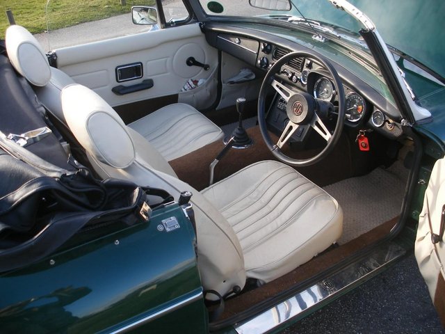 MGB Roadster Heritage body