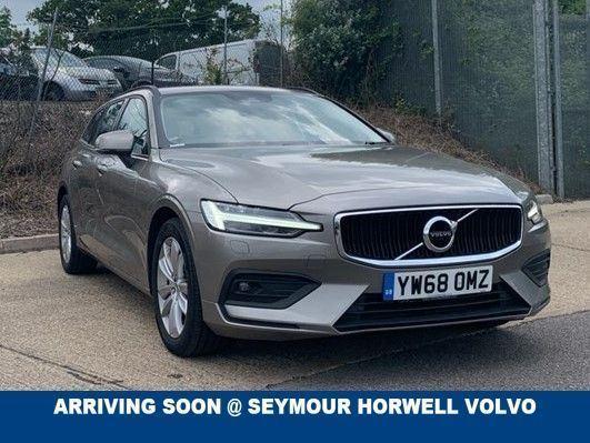 Volvo V D4 MOMENTUM PRO 5d AUTO 188 BHP Estate