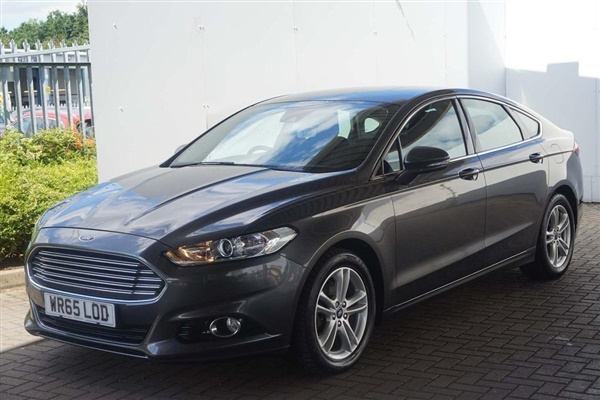 Ford Mondeo 2.0 TDCi Titanium Hatchback 5dr Diesel Manual