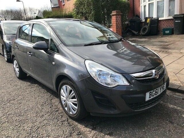 Vauxhall Corsa 1.2 i 16v Exclusiv Easytronic 5dr Auto